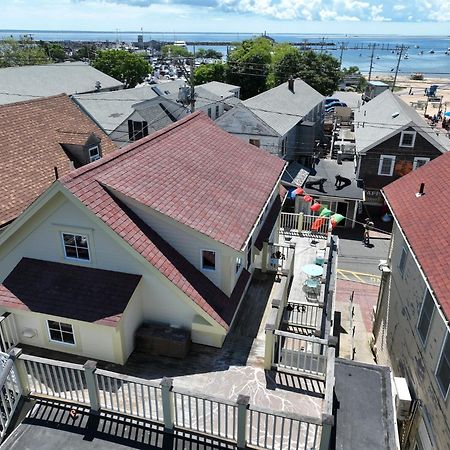 Center Of Town Steps Away Private Deck Apartment โพรวินซ์ทาวน์ ภายนอก รูปภาพ